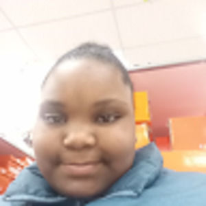 Meet your Posher, Alaya